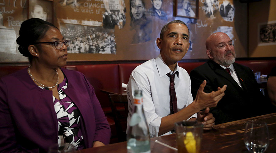 Obama grants early release to 61 prisoners convicted of drug crimes