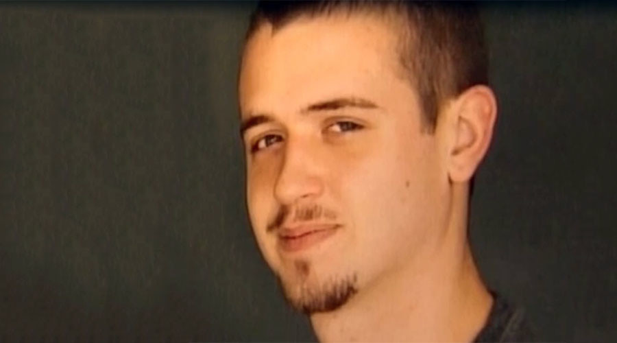 Arizona cop faces murder charges after shooting man who begged for his life