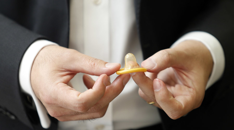 Go forth, but don’t multiply: Reversible male contraceptive blocks sperm for a year