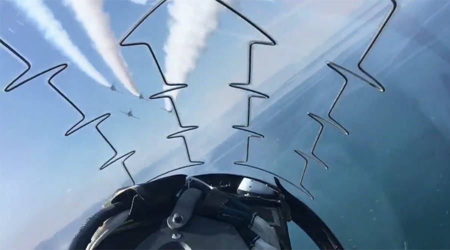 Red Arrow pilot shares dizzying cockpit view of head-spinning Twister stunt (PHOTOS, VIDEO)