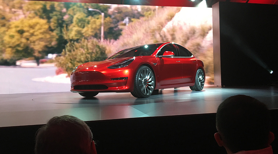 Pre-orders of Tesla Model 3 hit almost 200K in 24 hours