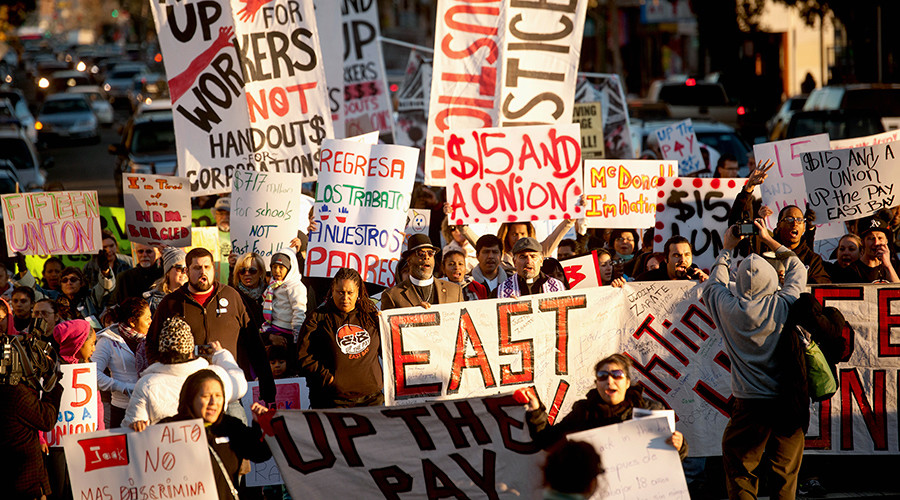 New York, California reach deals to raise minimum wage to $15 per hour