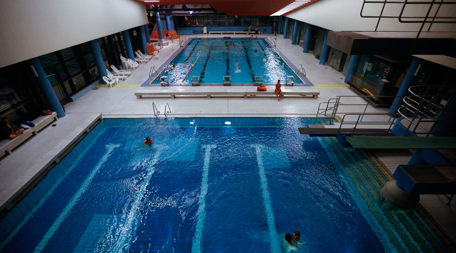 Male migrant in Germany arrested for sexually assaulting two 9yo girls at swimming pool