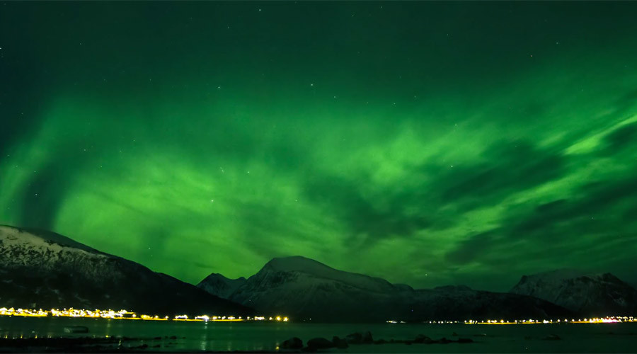 Spectacular Northern Lights show captured in epic 4k footage (VIDEO)