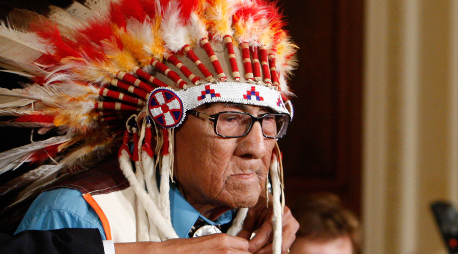 Joe Medicine Crow, last link to Battle of Little Bighorn, 'walks on' at age 102