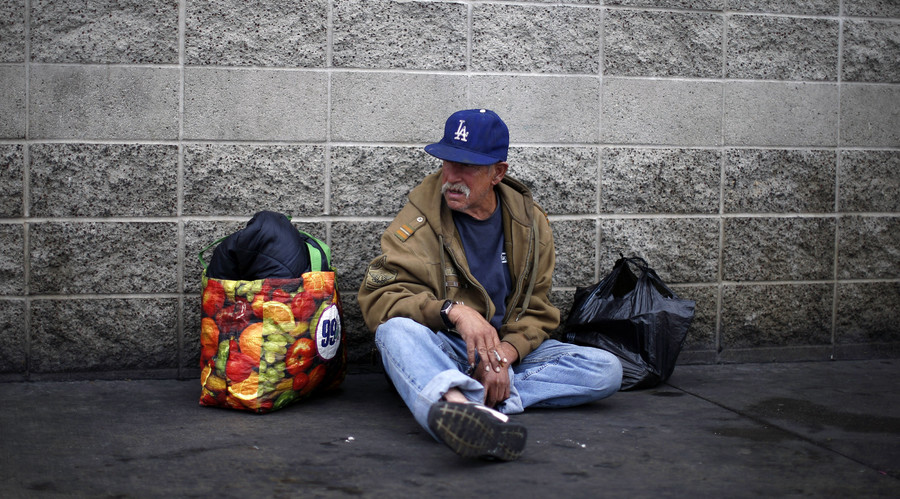 Almost 1/3 of LA County residents fear going hungry, becoming homeless – survey