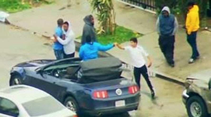Fast & furious: Suspects do ‘donuts,’ take selfies during Hollywood-style police chase (VIDEO)