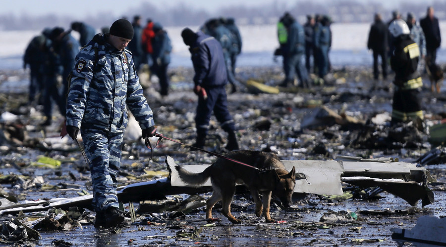 Flydubai plane piloted into ground at 600kph, flight records show