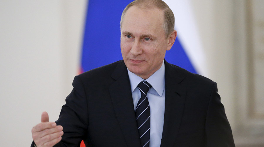 5 times Putin used foreign languages for diplomacy (VIDEO)