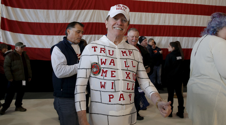TrUmpFC: Another Trump rally, another fight