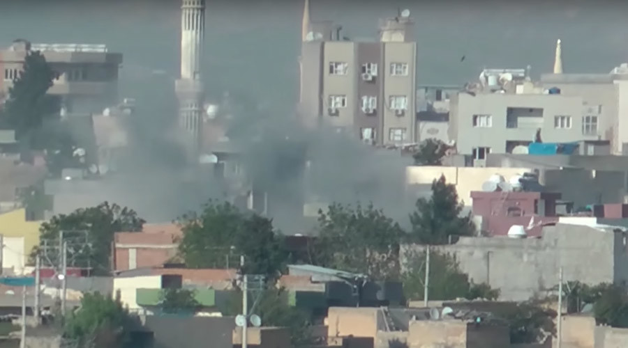 Syrians ‘suffer greatly, flee stray shells’ in Turkey’s trans-border crackdown on Kurds