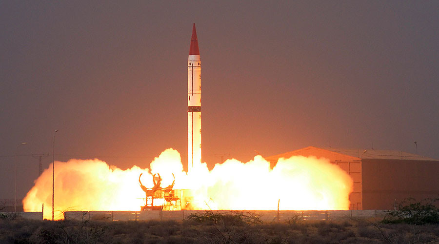 Militants need ballistic missiles to strike London, capital is too well defended – defense expert