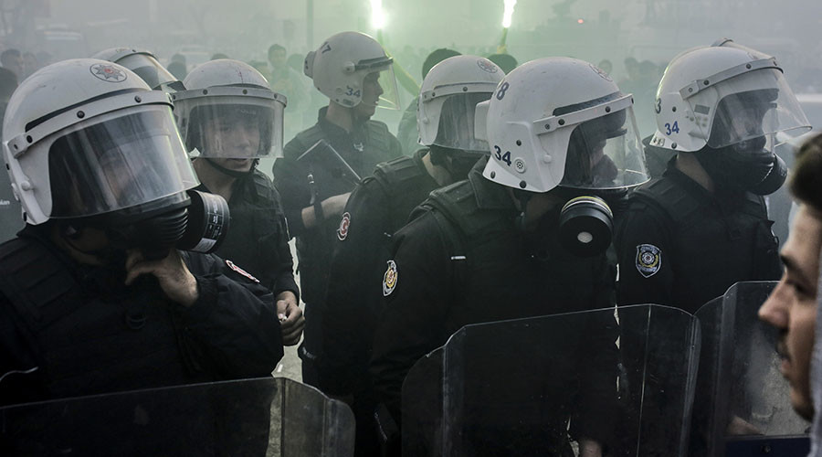 9 injured in clashes at Anadolu University, Turkey (VIDEO)