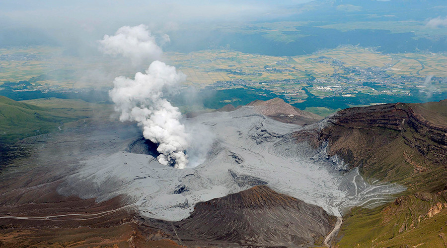 Mount Aso volcano erupts following violent earthquake streak in Japan