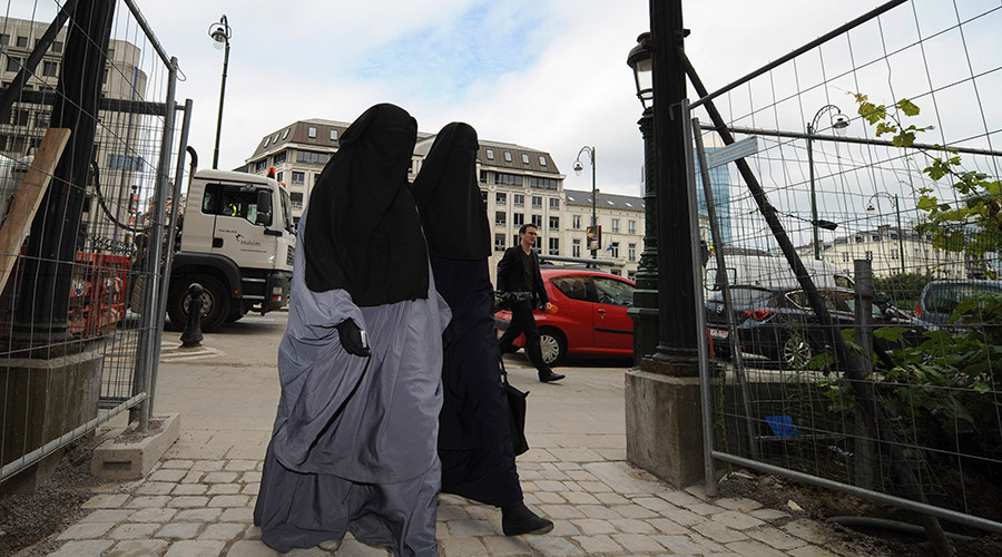 ‘Many danced after attacks’: Muslim integration failure caused ‘cancer’ – Belgian Interior Minister