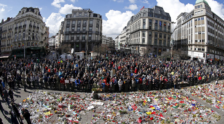 ‘ISIS, go away. Belgium isn’t yours ’: Thousands march against terror & hatred in Brussels (PHOTOS)