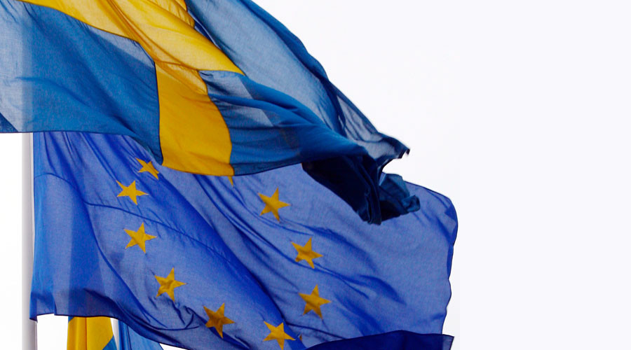 Swedish support for EU membership plummets amid refugee crisis – poll