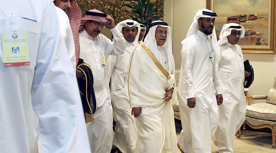 Saudis derail oil freeze deal over regional rivalry with Iran