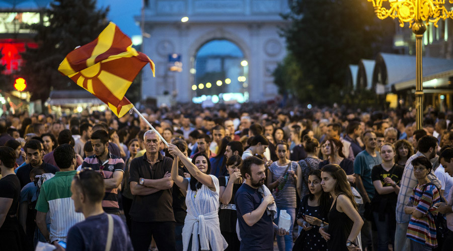Macedonia protesters denounce amnesty for officials accused of wiretapping, vote fraud & corruption