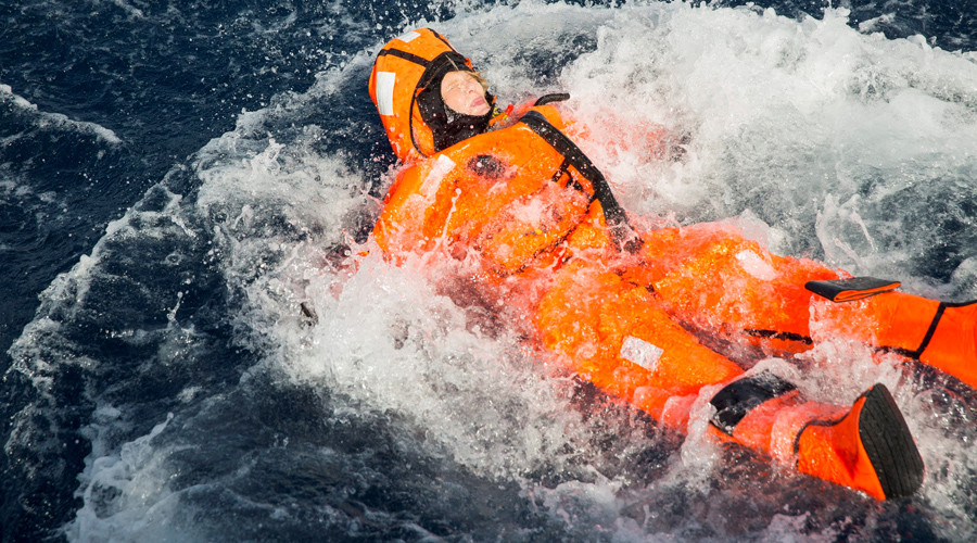Norwegian minister ridiculed after plunging into Mediterranean to 'see refugee’s perspective'