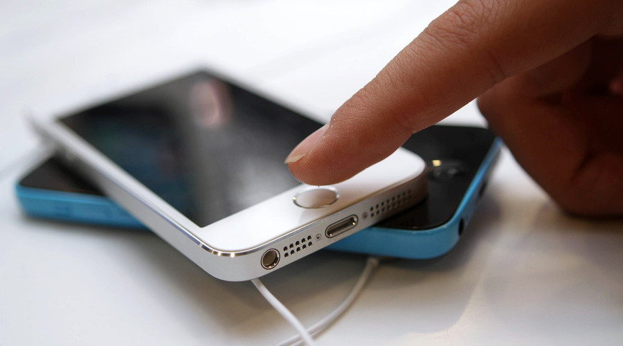 US govt drops fight with Apple over locked iPhone in drug case after getting password elsewhere