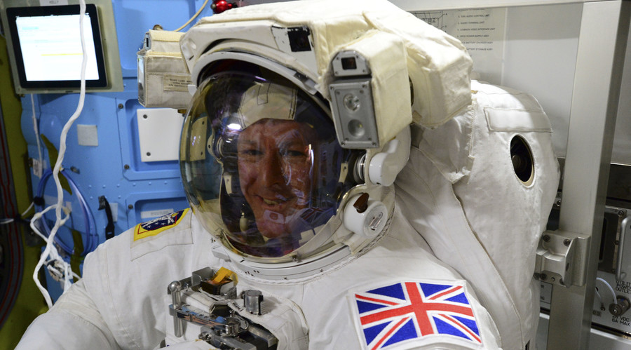 Astronaut Peake to battle cosmic chaffing for 4h, running ‘alongside’ London marathon on ISS (VIDEO)