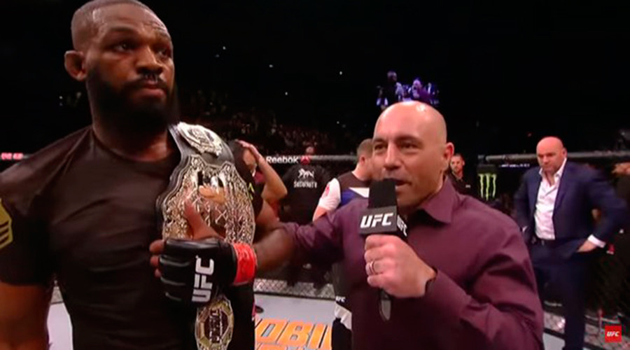Jon Jones overpowers Ovince at UFC 197