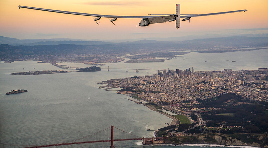 Solar-powered plane soars over Golden Gate Bridge in fuel-free Pacific crossing (PHOTOS, VIDEO)