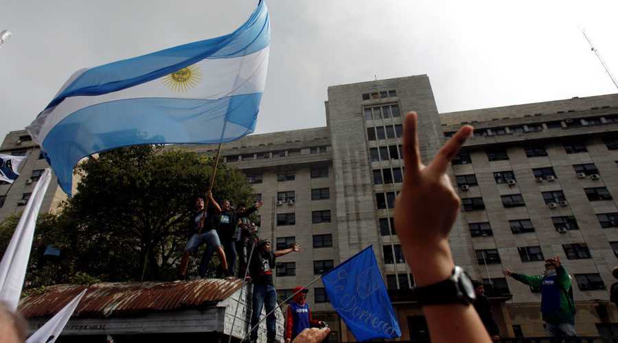 Buenos Aires settles decade-long standoff with bondholders