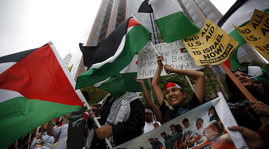 Auto workers union fights internally over Israeli boycott policy