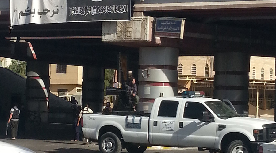 ‘ISIS has terror cells in England’ – US intelligence chief