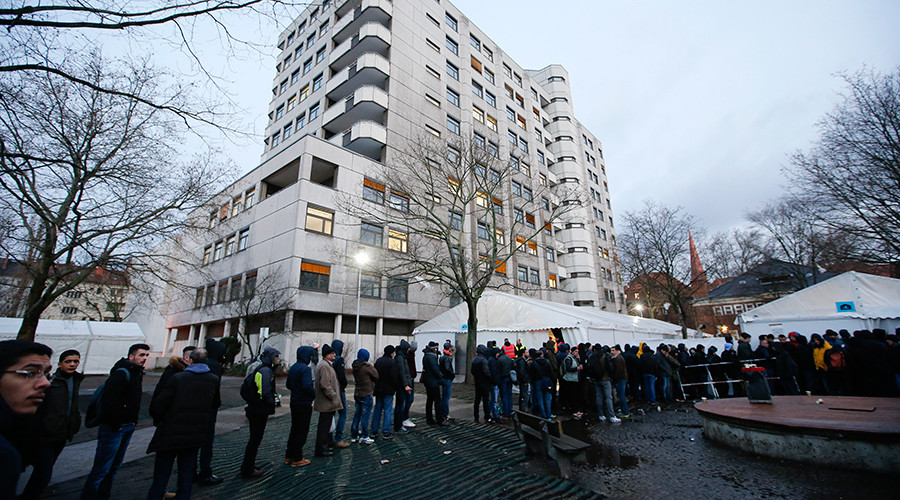 Refugee crisis could cost Germany €400 billion — study