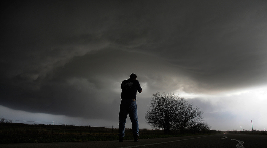 This week’s 7 most twisted videos from Tornado Alley & beyond