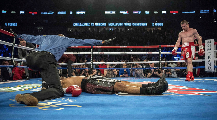 Canelo Alvarez knocks Amir Khan out in 6th round