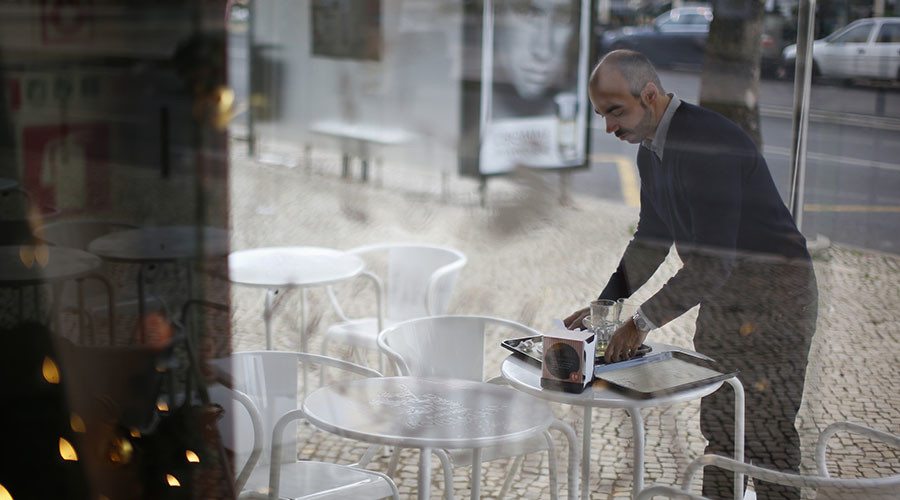2008 financial crash drove fall in real wages, not wave of EU migration – LSE study