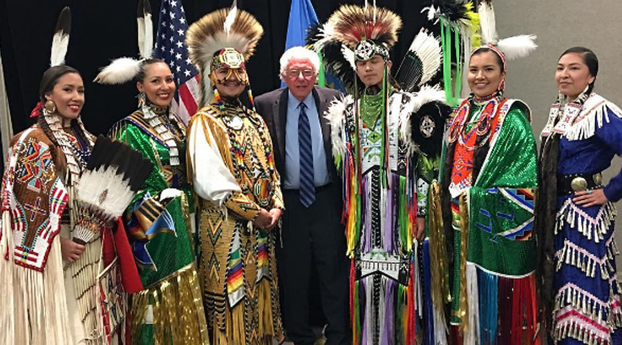 Sanders campaigns on Pine Ridge reservation, but Clinton to skip it for Texas fundraisers
