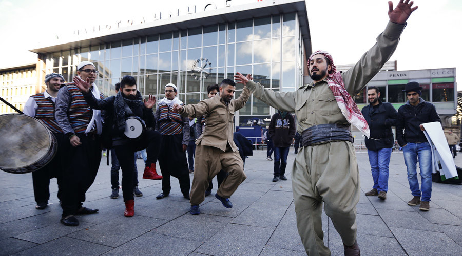 Germany to spend €93.6bn on refugees until 2020 - report