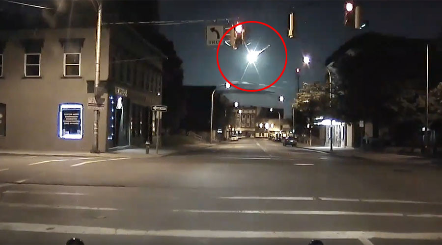 Meteor spectacularly shoots through sky in New York State (VIDEO)
