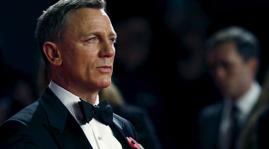 Craig gives James Bond the Goldfinger... despite £68mn offer