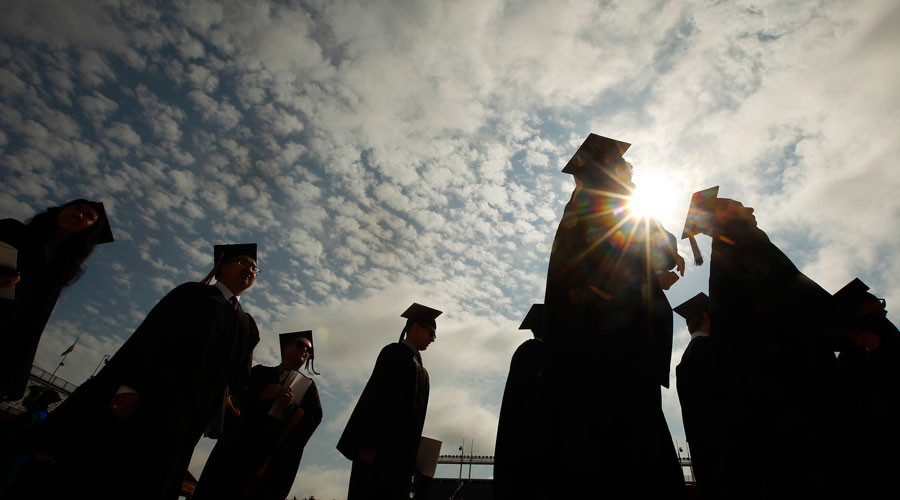 Cash-strapped colleges still splurge on celebrity speakers