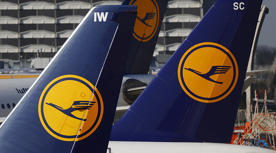German doctors’ association blames Lufthansa for ‘appalling’ handling of suicidal Germanwings pilot