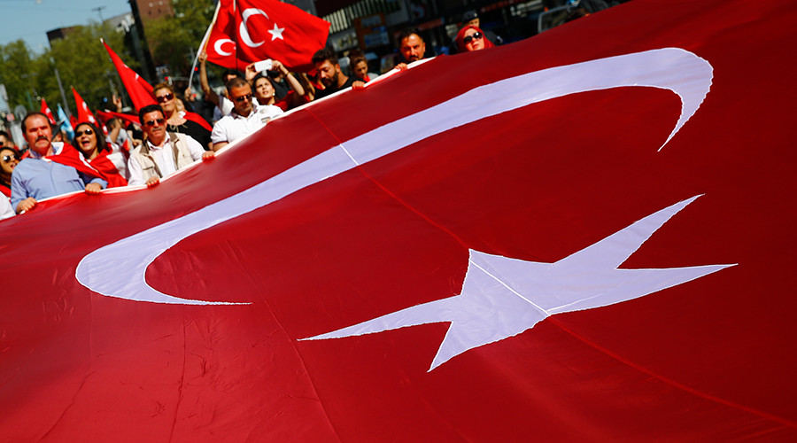 Leave campaign says UK at risk from Turkish criminals if it remains in EU