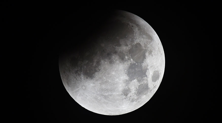 Russian space corp unveils project for reusable ‘shuttle’ between ISS and moon
