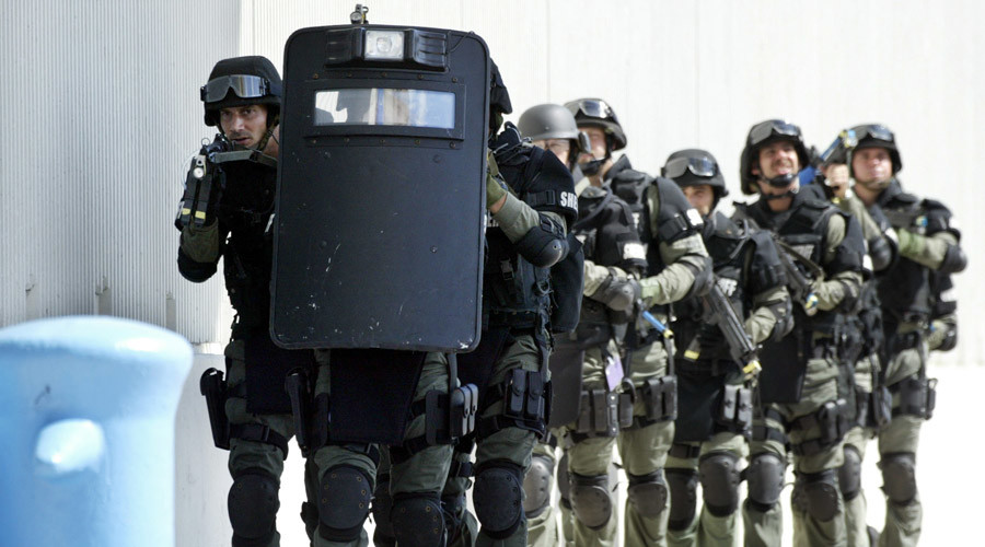 US Special Ops forces ‘raid’ downtown Tampa, Florida in search of pirates