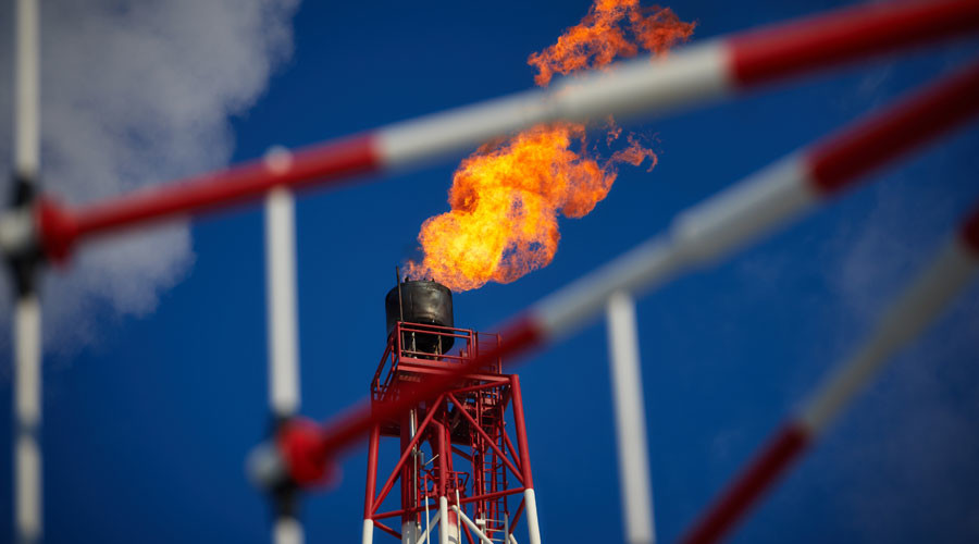 Russia overtakes Saudi Arabian crude output