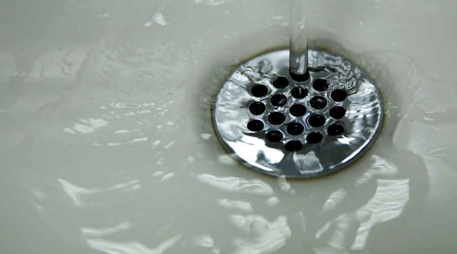 Flint water quality improving, good enough for bathing - researchers