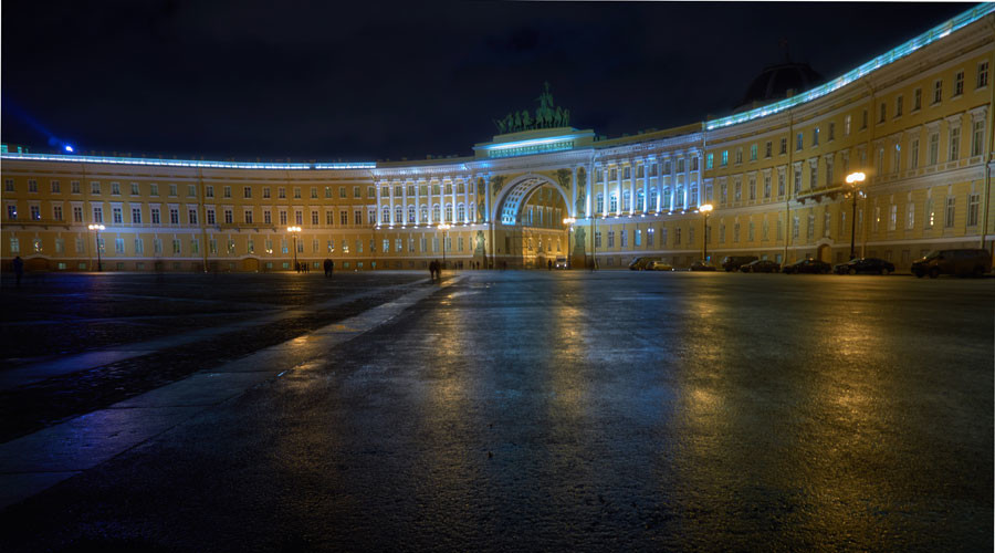 Finnish spending spree in St. Petersburg because of weaker ruble