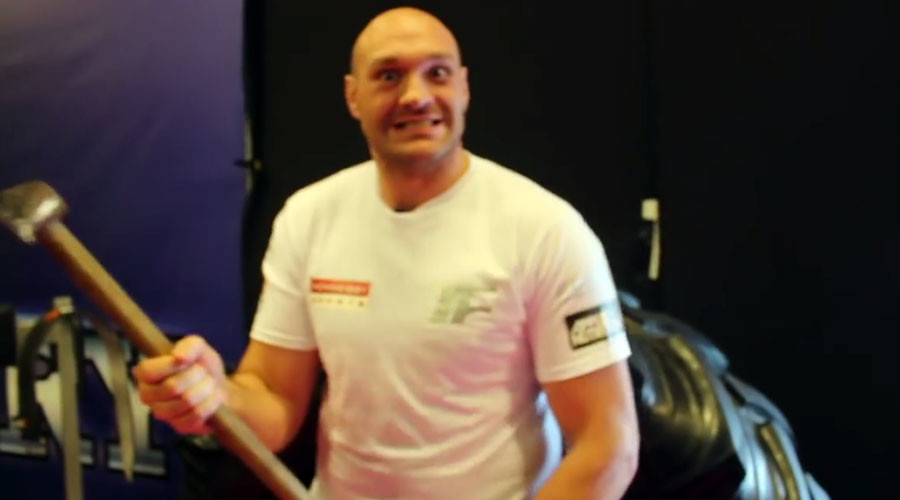 Tyson Fury threatens Klitschko with an axe (VIDEO)