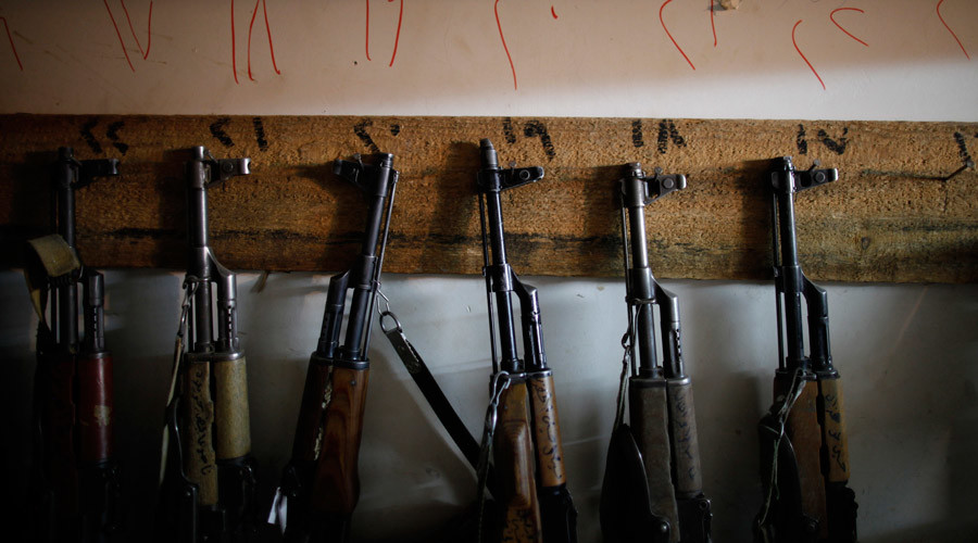 Euro-2016 the target? French national 'with explosives & AK-47s' detained on Ukrainian border