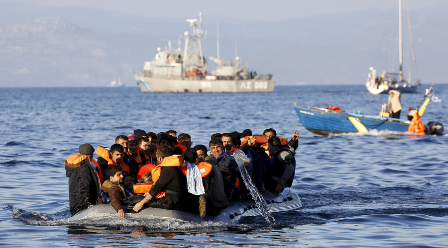 ‘No ticket to Europe’: Send refugees back home or settle them on islands, says Austrian FM